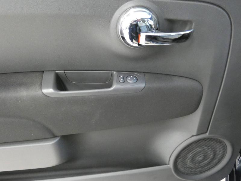 Photo 12 de l'offre de FIAT 500 1.2 8v 69ch Lounge à 10490€ chez Autovia Véhicules Multimarques