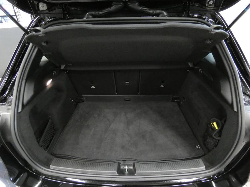 Photo 4 de l'offre de MERCEDES-BENZ Classe B 180d 116ch AMG Line 8G-DCT à 38490€ chez Autovia Véhicules Multimarques