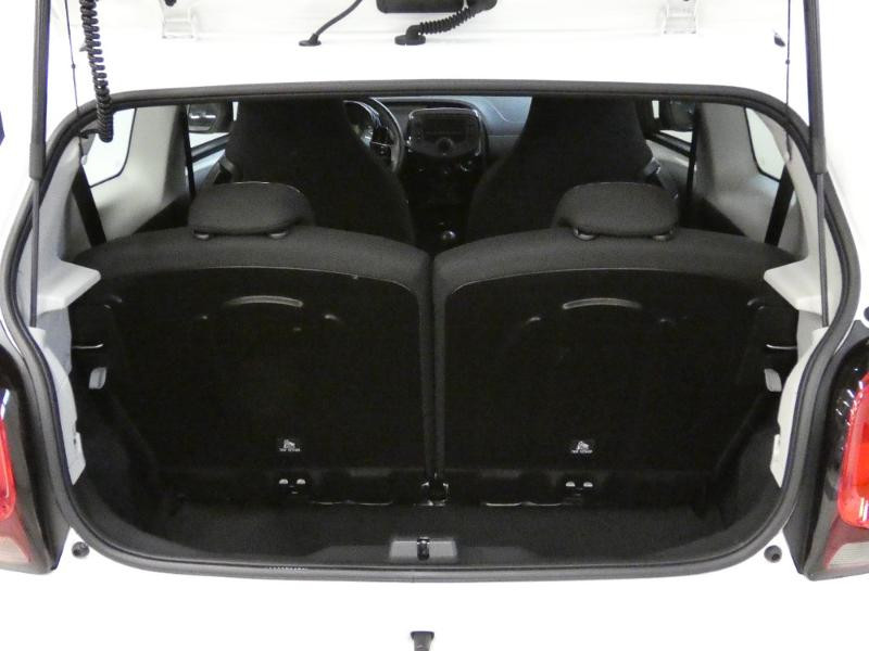 Photo 4 de l'offre de CITROEN C1 VTi 72 S&S Feel 3p E6.d à 11490€ chez Autovia Véhicules Multimarques