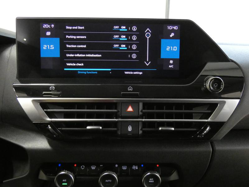 Photo 13 de l'offre de CITROEN C4 BlueHDi 110ch S&S Feel à 23490€ chez Autovia Véhicules Multimarques