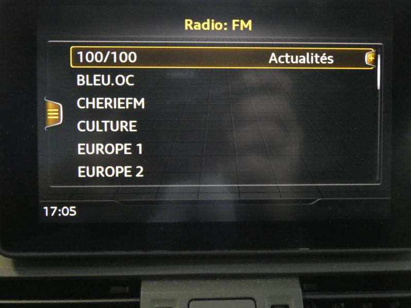 Photo 21 de l'offre de AUDI Q5 2.0 TDI 190ch S line quattro S tronic 7 à 33490€ chez Autovia Véhicules Multimarques