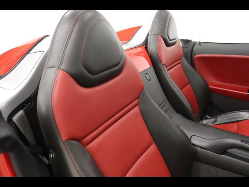 Photo 3 de l'offre de OPEL GT 2.0 Turbo à 21980€ chez Autovia Véhicules Multimarques