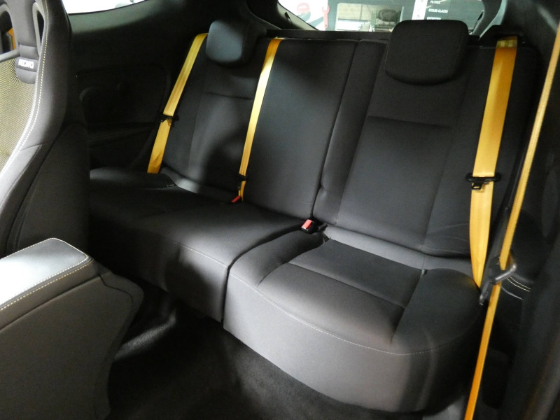 Photo 3 de l'offre de RENAULT Megane Coupe 2.0T 265ch RS Trophy à 29890€ chez Autovia Véhicules Multimarques