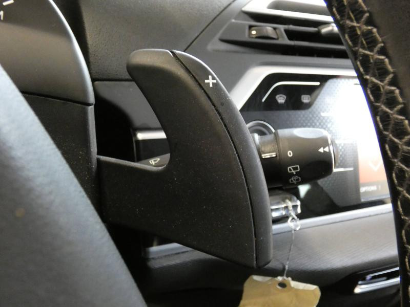 Photo 16 de l'offre de CITROEN C4 SpaceTourer PureTech 130ch S&S Feel EAT8 E6.d-TEMP à 18780€ chez Autovia Véhicules Multimarques