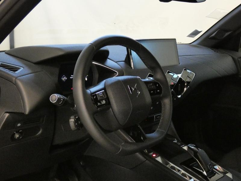 Photo 10 de l'offre de DS DS 3 Crossback BlueHDi 130ch Rivoli Automatique à 31980€ chez Autovia Véhicules Multimarques