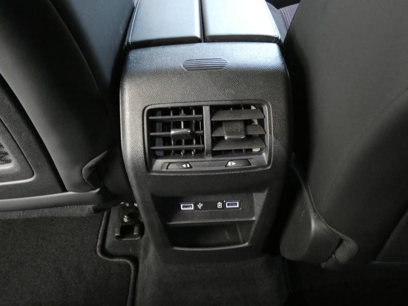 Photo 4 de l'offre de DS DS 4 BlueHDi 130ch Performance Line + Automatique à 35990€ chez Autovia Véhicules Multimarques