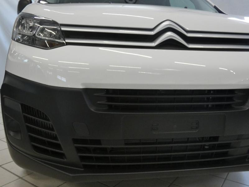 Photo 7 de l'offre de CITROEN Jumpy Fg M 2.0 BlueHDi 145ch S&S Club EAT8 à 35990€ chez Autovia Véhicules Multimarques