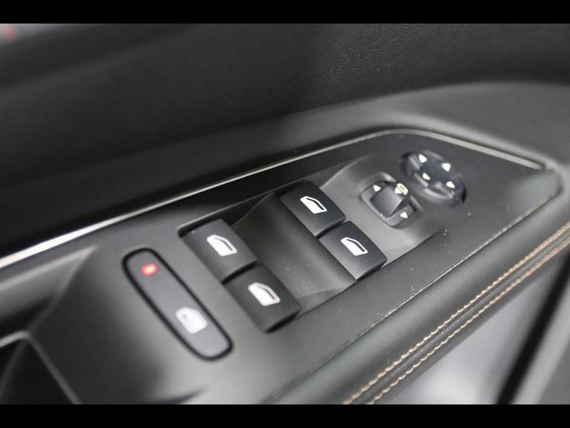 Photo 26 de l'offre de PEUGEOT 5008 1.5 BlueHDi 130ch E6.c GT Line S&S à 27990€ chez Autovia Véhicules Multimarques