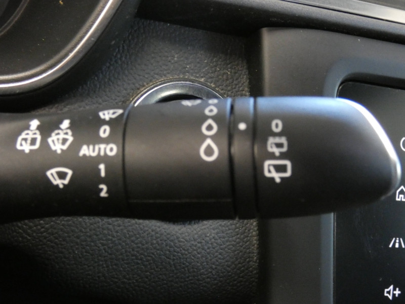 Photo 16 de l'offre de RENAULT Kadjar 1.7 Blue dCi 150ch Black Edition à 21390€ chez Autovia Véhicules Multimarques