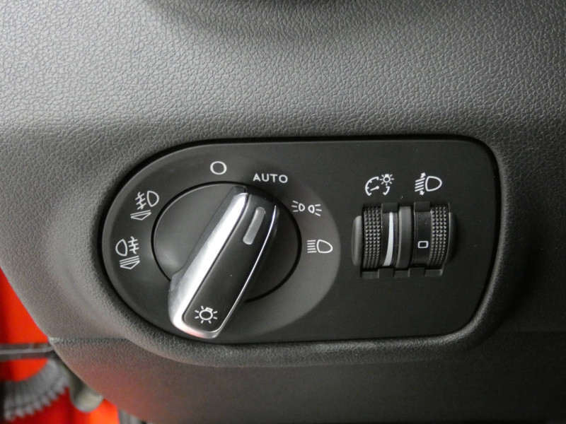 Photo 11 de l'offre de AUDI A1 Sportback 1.0 TFSI 95ch ultra S line à 17980€ chez Autovia Véhicules Multimarques