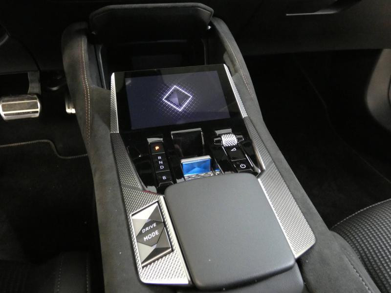 Photo 8 de l'offre de DS DS 4 E-TENSE 225ch Performance Line + à 39990€ chez Autovia Véhicules Multimarques