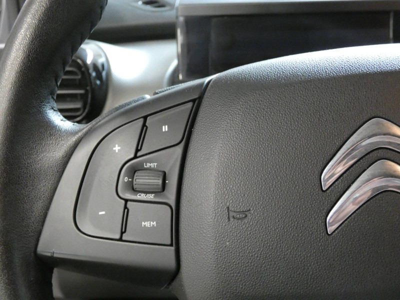 Photo 12 de l'offre de CITROEN C4 Cactus PureTech 110ch S&S Feel à 12990€ chez Autovia Véhicules Multimarques