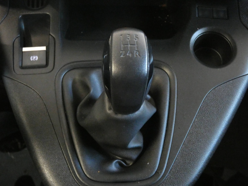 Photo 14 de l'offre de CITROEN Berlingo Van M 1000kg BlueHDi 100 S&S Worker BMV5 à 17480€ chez Autovia Véhicules Multimarques