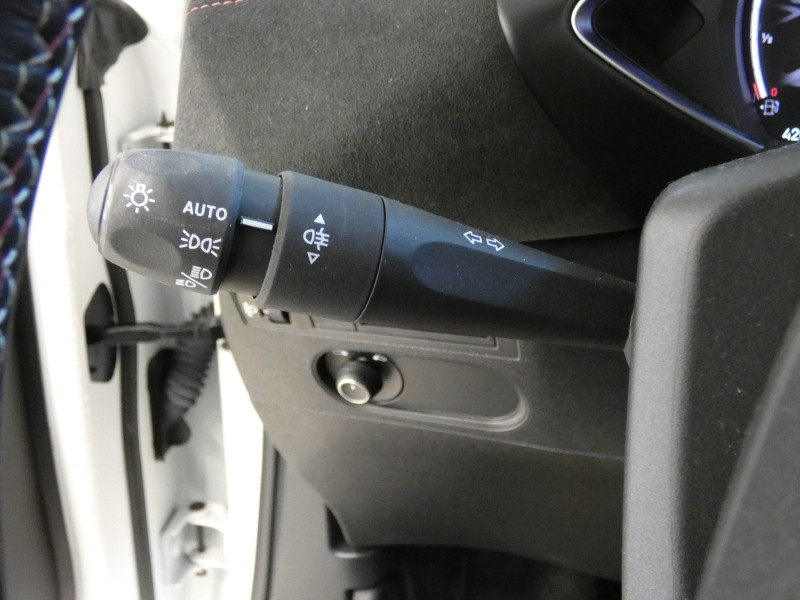 Photo 12 de l'offre de DS DS 3 PureTech 130ch Performance Line + Automatique à 33790€ chez Autovia Véhicules Multimarques