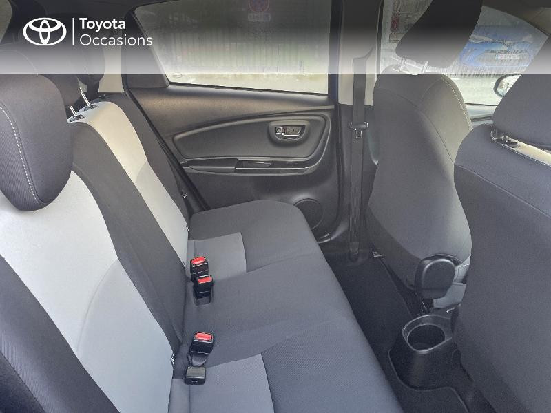 Photo 7 de l'offre de TOYOTA Yaris 110 VVT-i Design 5p RC18 à 13480€ chez Rizzon Auto - Toyota St Brieuc