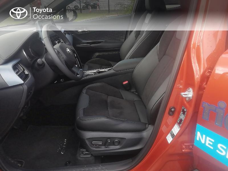 Photo 11 de l'offre de TOYOTA C-HR 122h Collection 2WD E-CVT MY20 à 30890€ chez Rizzon Auto - Toyota St Brieuc