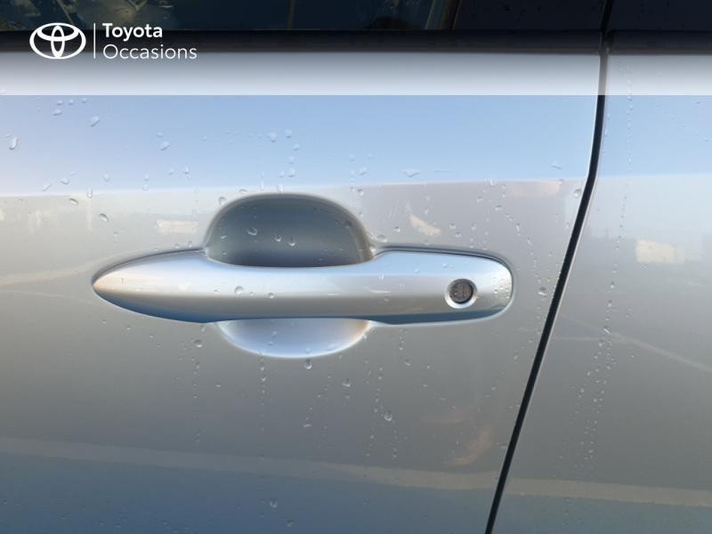 Photo 24 de l'offre de TOYOTA Corolla 122h Dynamic MY21 à 25990€ chez Rizzon Auto - Toyota St Brieuc