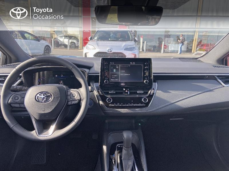 Photo 8 de l'offre de TOYOTA Corolla Touring Spt 122h Design MY21 à 27990€ chez Rizzon Auto - Toyota St Brieuc