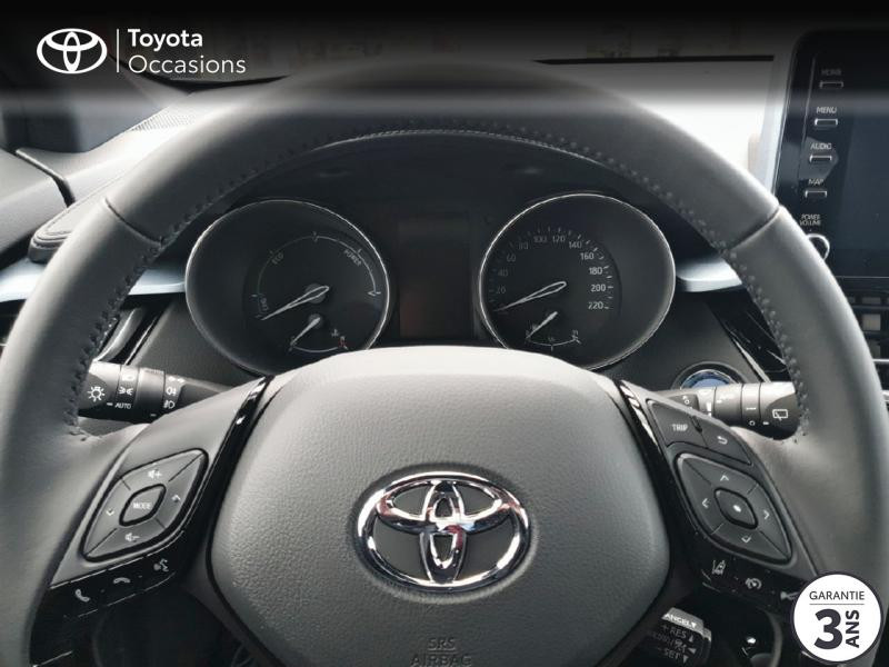 Photo 13 de l'offre de TOYOTA C-HR 122h Edition 2WD E-CVT MY20 à 28990€ chez Rizzon Auto - Toyota St Brieuc