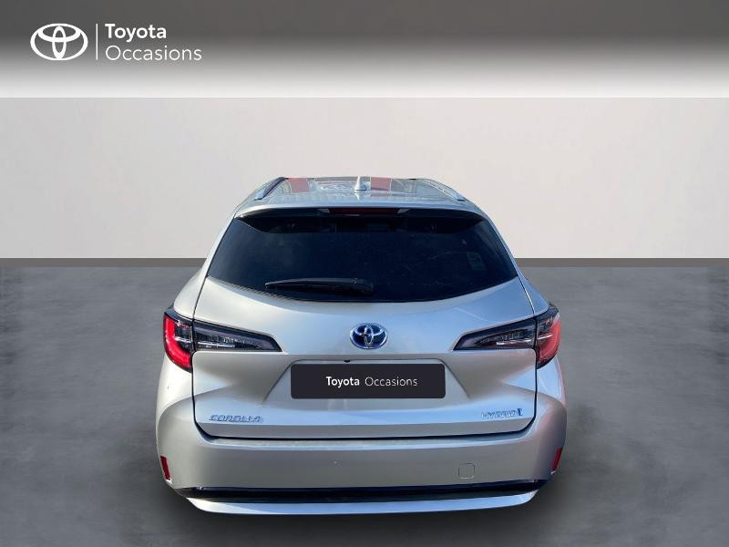 Photo 4 de l'offre de TOYOTA Corolla Touring Spt 122h Design MY21 à 27990€ chez Rizzon Auto - Toyota St Brieuc