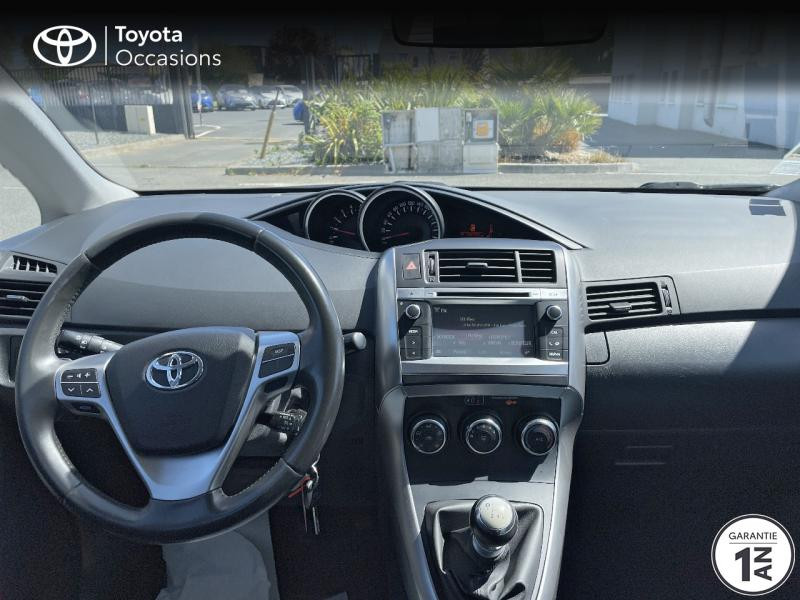 Photo 8 de l'offre de TOYOTA Verso 112 D-4D Active 5 places à 11880€ chez Rizzon Auto - Toyota St Brieuc