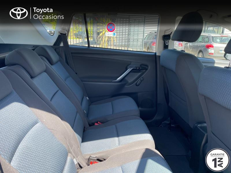 Photo 7 de l'offre de TOYOTA Verso 112 D-4D Active 5 places à 11880€ chez Rizzon Auto - Toyota St Brieuc
