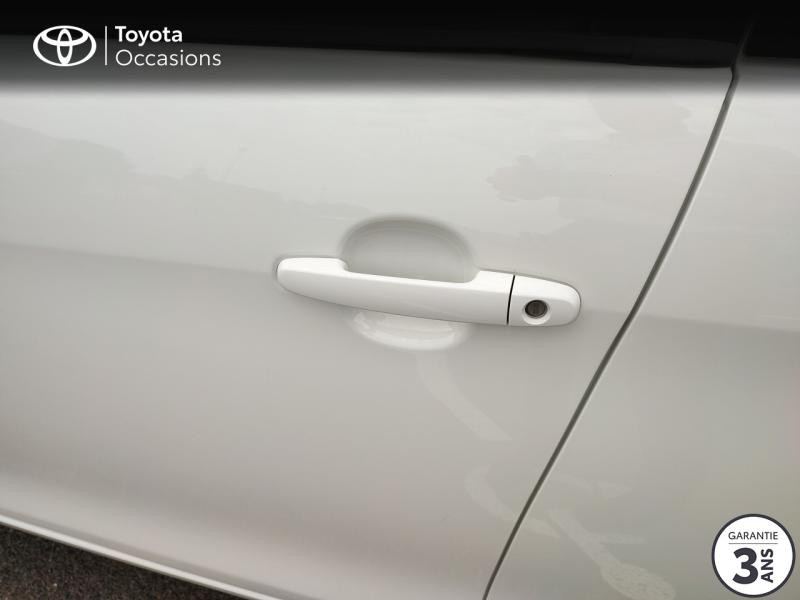 Photo 24 de l'offre de TOYOTA Aygo 1.0 VVT-i 72ch x-play 5p MY20 à 12990€ chez Rizzon Auto - Toyota St Brieuc