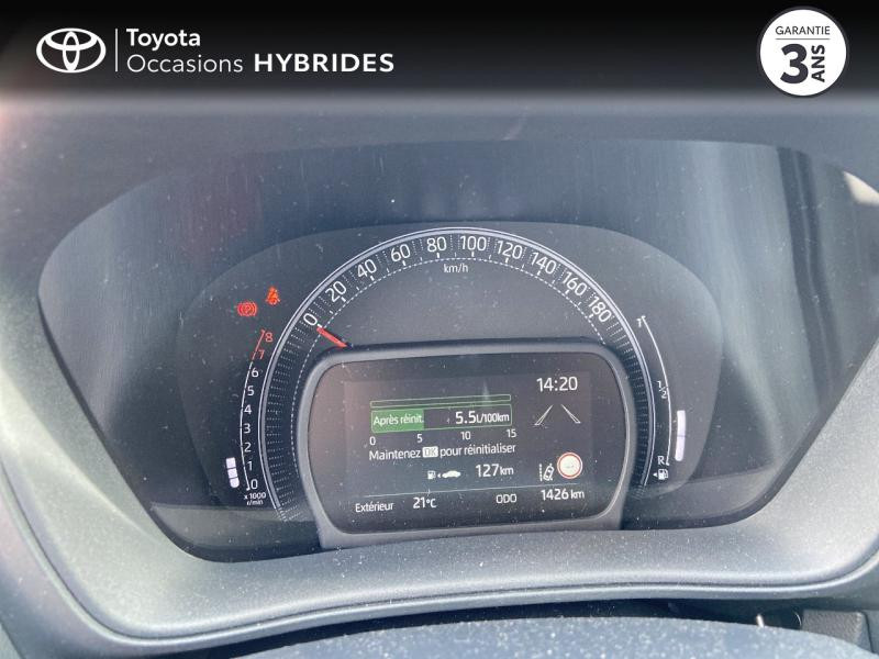Photo 14 de l'offre de TOYOTA Aygo X 1.0 VVT-i 72ch Design 5p à 16490€ chez Rizzon Auto - Toyota St Brieuc