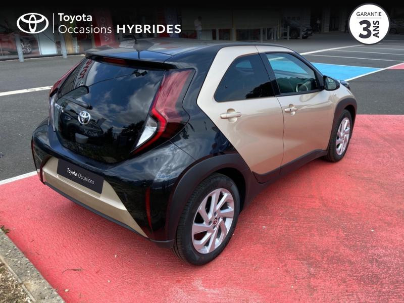 Photo 18 de l'offre de TOYOTA Aygo X 1.0 VVT-i 72ch Design 5p à 16490€ chez Rizzon Auto - Toyota St Brieuc
