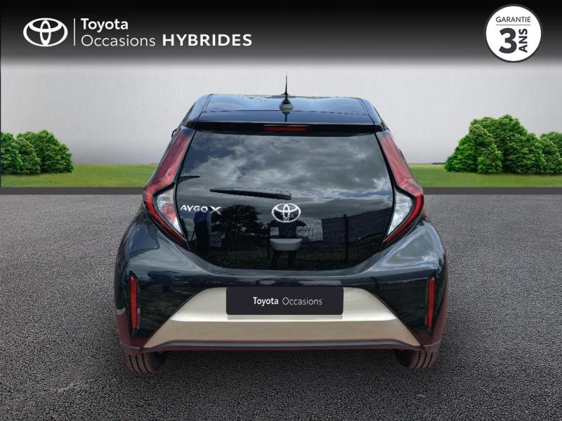 Photo 4 de l'offre de TOYOTA Aygo X 1.0 VVT-i 72ch Design 5p à 16490€ chez Rizzon Auto - Toyota St Brieuc