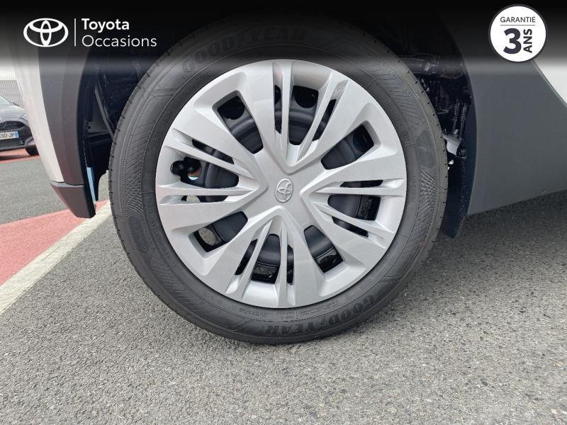 Photo 16 de l'offre de TOYOTA Aygo X 1.0 VVT-i 72ch Dynamic à 15690€ chez Rizzon Auto - Toyota St Brieuc