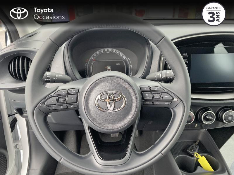 Photo 9 de l'offre de TOYOTA Aygo X 1.0 VVT-i 72ch Dynamic à 15980€ chez Rizzon Auto - Toyota St Brieuc