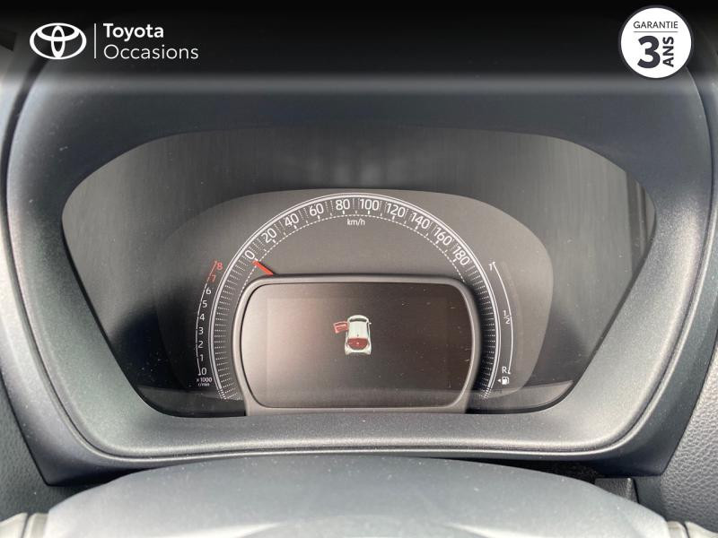 Photo 14 de l'offre de TOYOTA Aygo X 1.0 VVT-i 72ch Dynamic à 15980€ chez Rizzon Auto - Toyota St Brieuc
