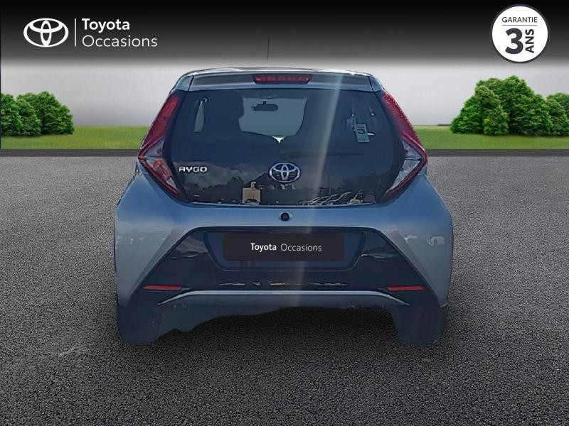 Photo 4 de l'offre de TOYOTA Aygo 1.0 VVT-i 72ch x-play 5p MY20 à 12990€ chez Rizzon Auto - Toyota St Brieuc