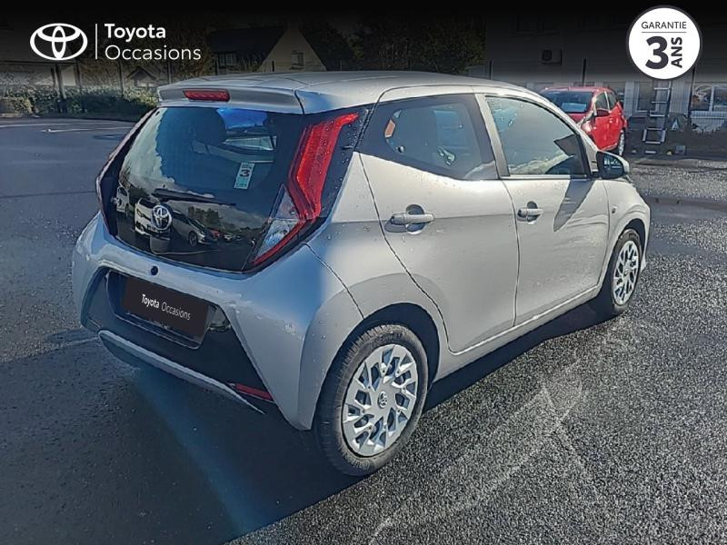 Photo 18 de l'offre de TOYOTA Aygo 1.0 VVT-i 72ch x-play 5p MY20 à 12990€ chez Rizzon Auto - Toyota St Brieuc