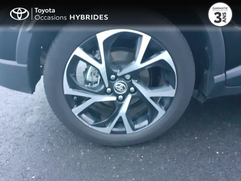 Photo 16 de l'offre de TOYOTA C-HR 184h Edition 2WD E-CVT MC19 à 29980€ chez Rizzon Auto - Toyota St Brieuc