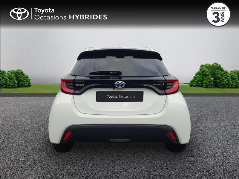 Photo 4 de l'offre de TOYOTA Yaris 116h Design 5p MY21 à 21980€ chez Rizzon Auto - Toyota St Brieuc