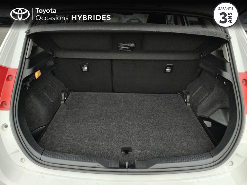 Photo 10 de l'offre de TOYOTA Auris HSD 136h Feel! à 14990€ chez Rizzon Auto - Toyota St Brieuc