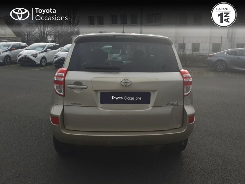 Photo 28 de l'offre de TOYOTA RAV4 150 D-4D Life 2WD à 11480€ chez Rizzon Auto - Toyota St Brieuc