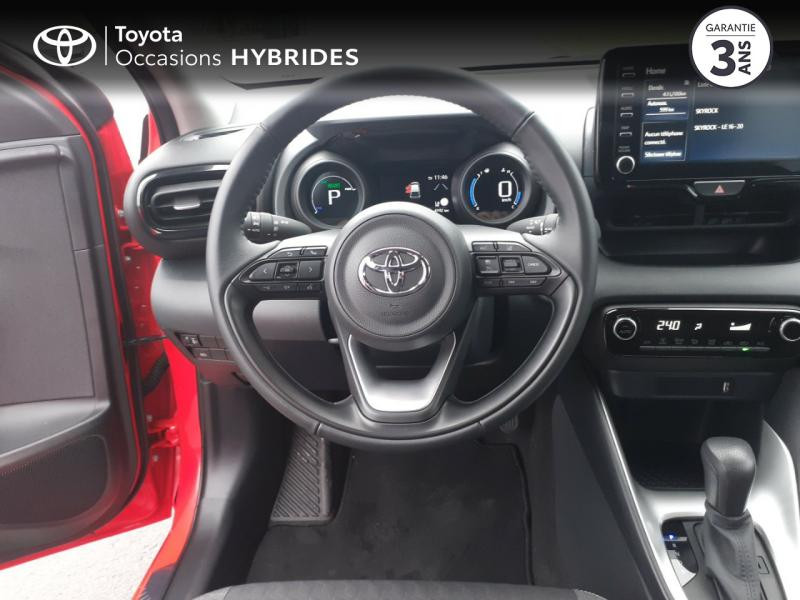 Photo 9 de l'offre de TOYOTA Yaris 116h Design 5p MY22 à 21990€ chez Rizzon Auto - Toyota St Brieuc