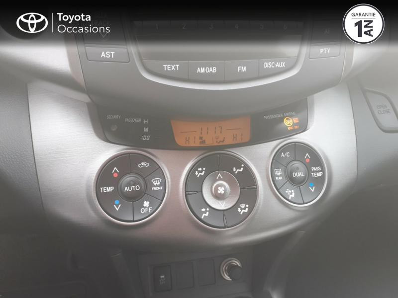 Photo 22 de l'offre de TOYOTA RAV4 150 D-4D Life 2WD à 11480€ chez Rizzon Auto - Toyota St Brieuc