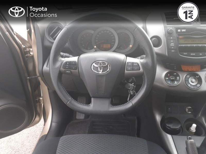 Photo 9 de l'offre de TOYOTA RAV4 150 D-4D Life 2WD à 11480€ chez Rizzon Auto - Toyota St Brieuc