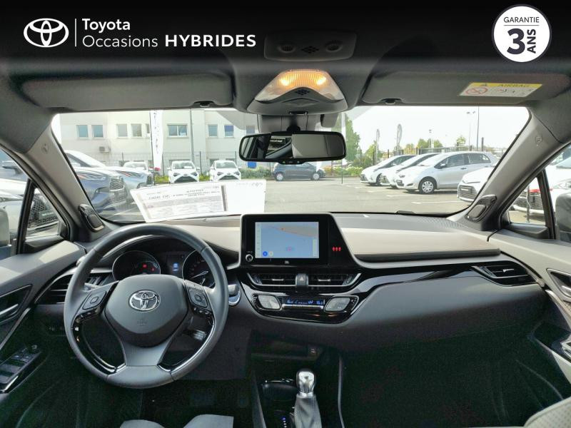 Photo 8 de l'offre de TOYOTA C-HR 122h Distinctive 2WD E-CVT MY22 à 30990€ chez Rizzon Auto - Toyota St Brieuc