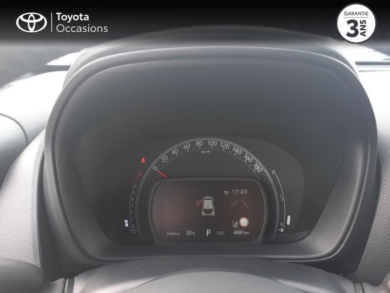 Photo 6 de l'offre de TOYOTA Aygo X 1.0 VVT-i 72ch Design S-CVT à 17990€ chez Rizzon Auto - Toyota St Brieuc
