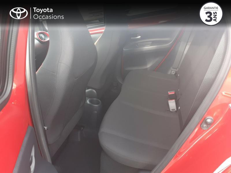 Photo 4 de l'offre de TOYOTA Aygo X 1.0 VVT-i 72ch Design S-CVT à 17990€ chez Rizzon Auto - Toyota St Brieuc