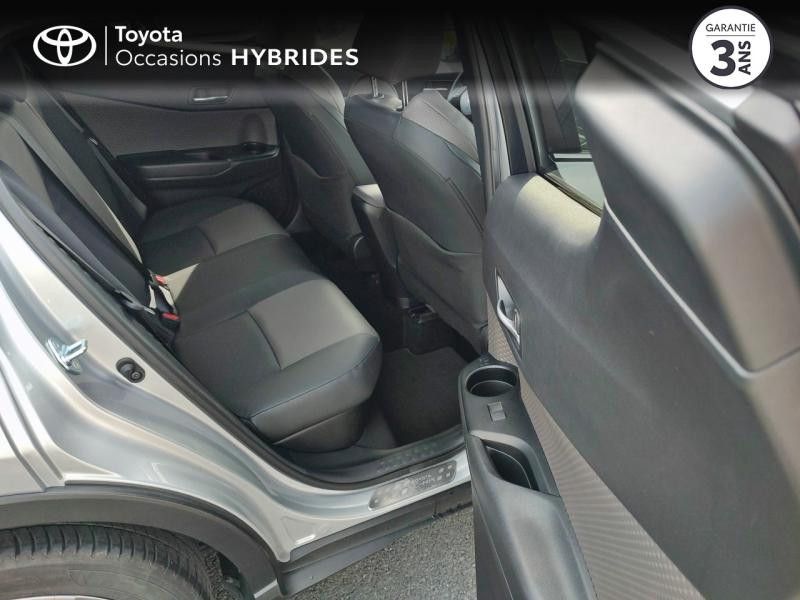 Photo 7 de l'offre de TOYOTA C-HR 122h Distinctive 2WD E-CVT MY22 à 30990€ chez Rizzon Auto - Toyota St Brieuc