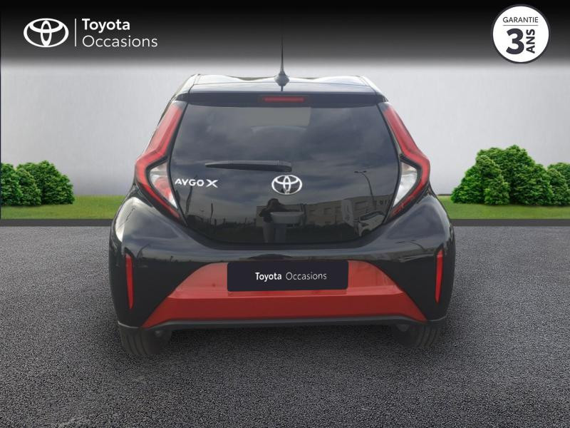 Photo 18 de l'offre de TOYOTA Aygo X 1.0 VVT-i 72ch Design S-CVT à 17990€ chez Rizzon Auto - Toyota St Brieuc