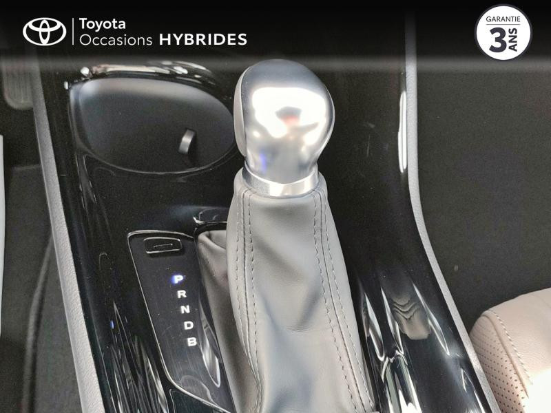 Photo 23 de l'offre de TOYOTA C-HR 122h Distinctive 2WD E-CVT MY22 à 30990€ chez Rizzon Auto - Toyota St Brieuc