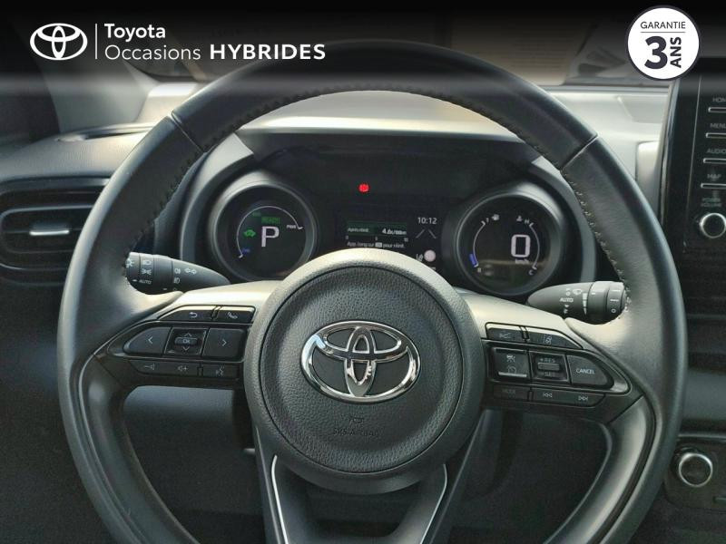 Photo 13 de l'offre de TOYOTA Yaris 116h Design 5p MY21 à 20690€ chez Rizzon Auto - Toyota St Brieuc