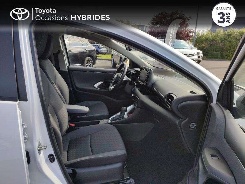 Photo 6 de l'offre de TOYOTA Yaris 116h Design 5p MY21 à 20690€ chez Rizzon Auto - Toyota St Brieuc
